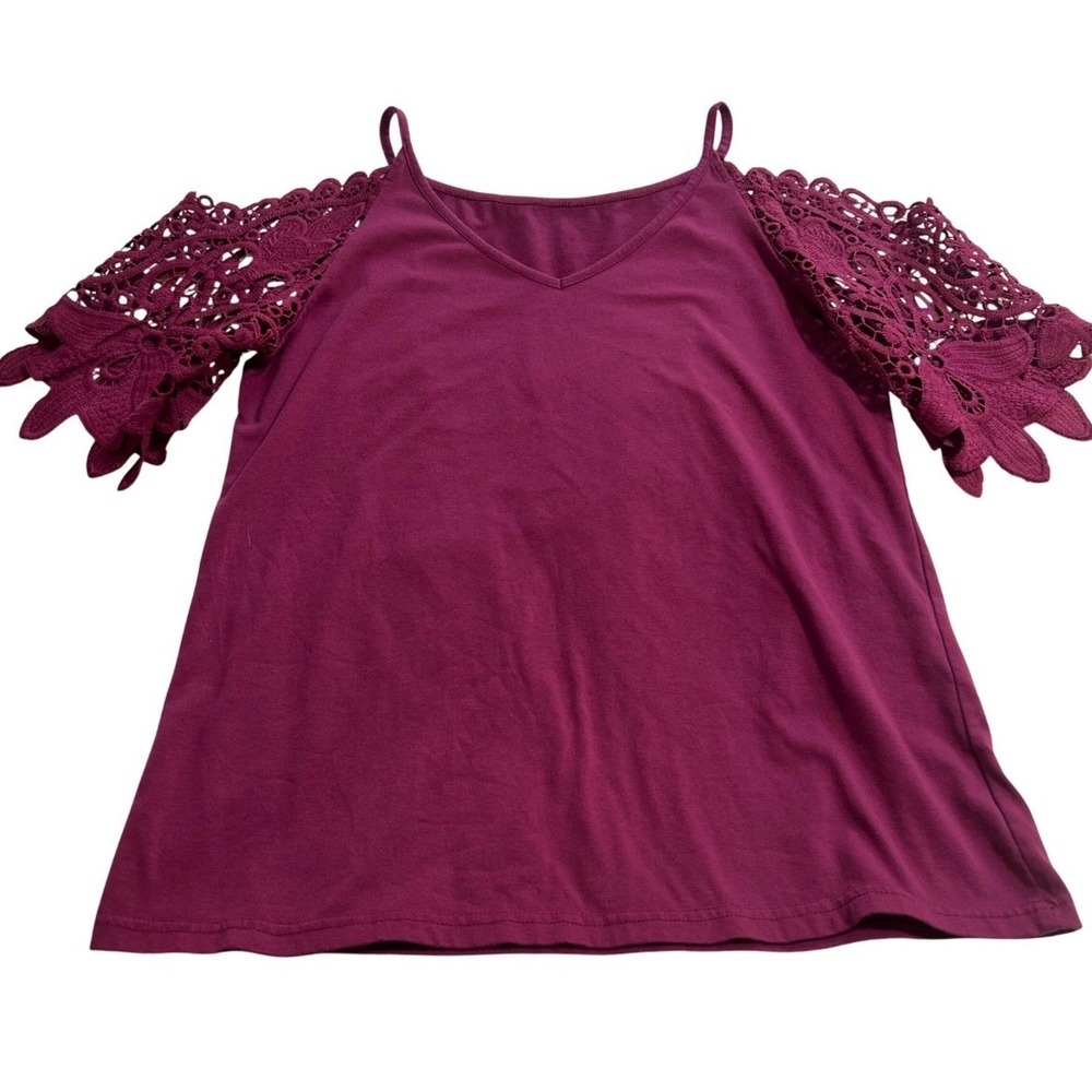 Unbranded‎ Berry Cold Shoulder Lace Sleeve V-Neck Top Magenta Medium